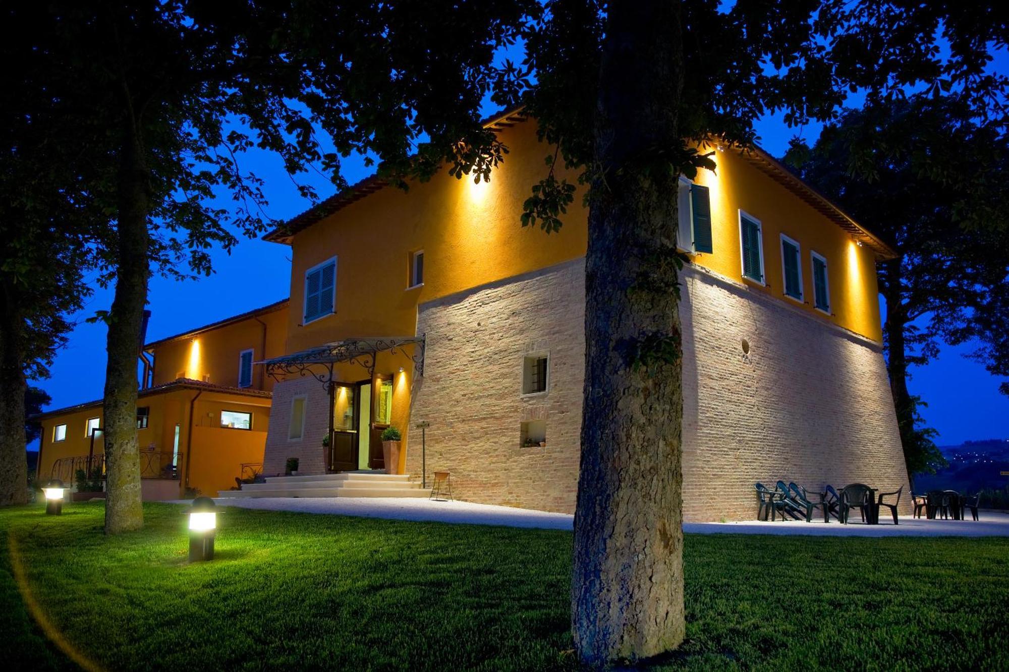Relais Villa Fornari Camerino Extérieur photo